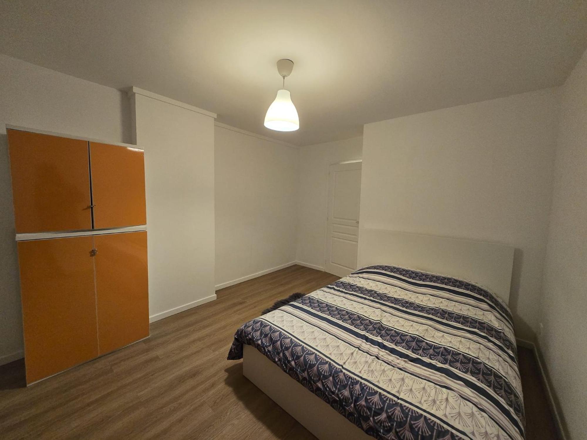 Apartment Centre De 19 *